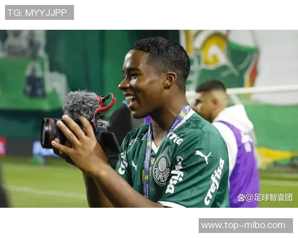 阿斯媒体报道罗克身价达8500万欧冬窗不离开帕尔梅拉斯